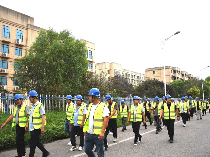 輝隆連鎖五禾生態(tài)肥業(yè)召開蚌埠市小麥玉米單產(chǎn)培訓(xùn)會(huì)